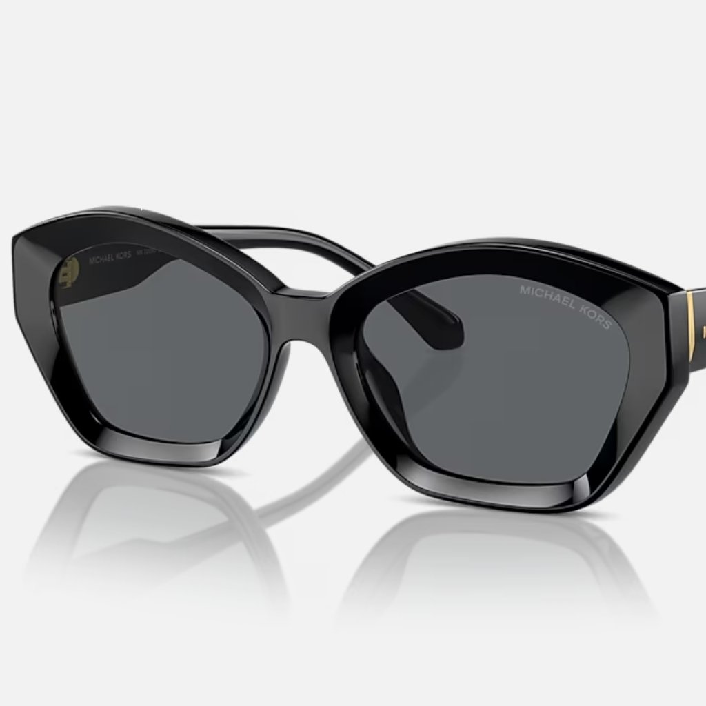 New Beautiful Women's Black Elegan Sunglasses By Michael Kors